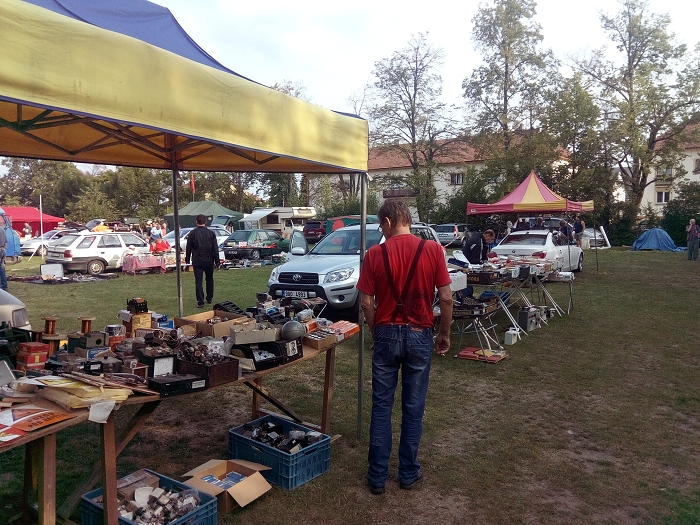 img00020.jpg