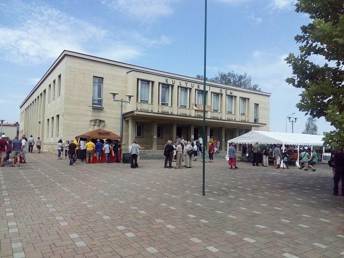 img00090.jpg