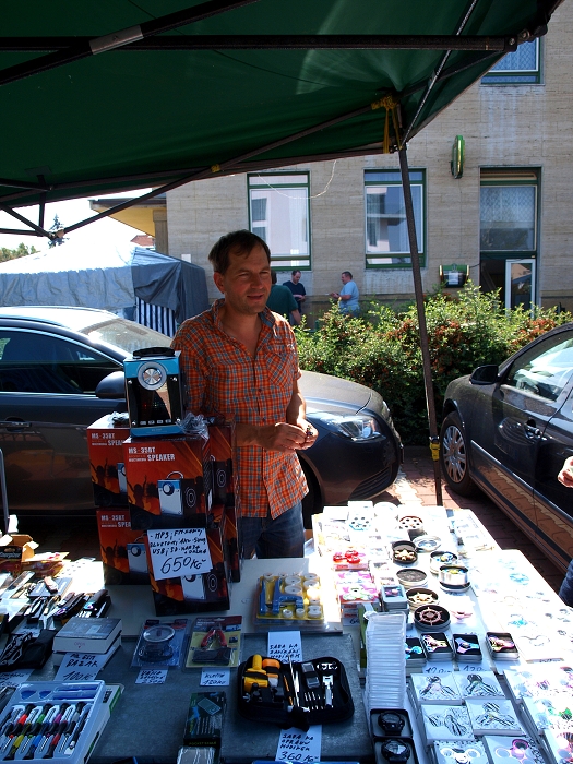 img00200.jpg