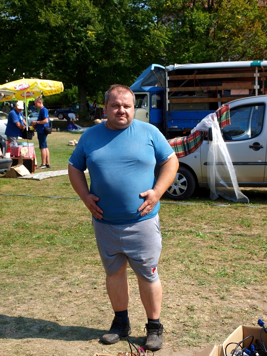 img00207.jpg