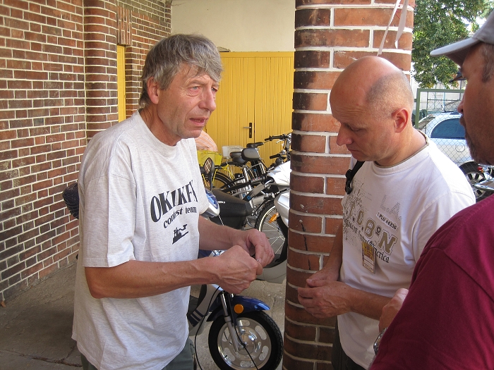 img00066.jpg